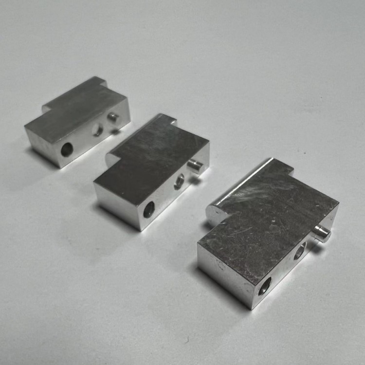 1703057324316_副本